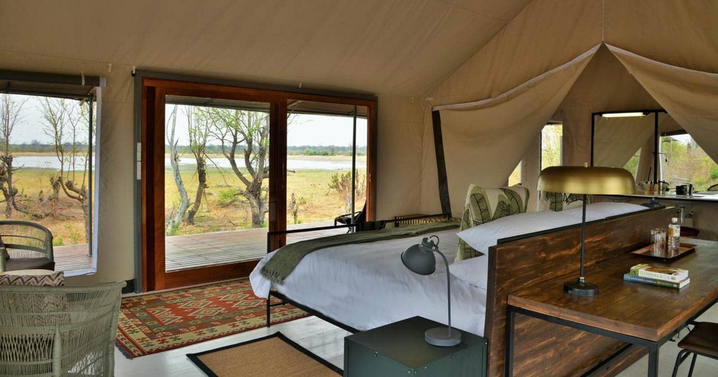 Enjoy a luxury Chobe safari at Nogatsaa Pans